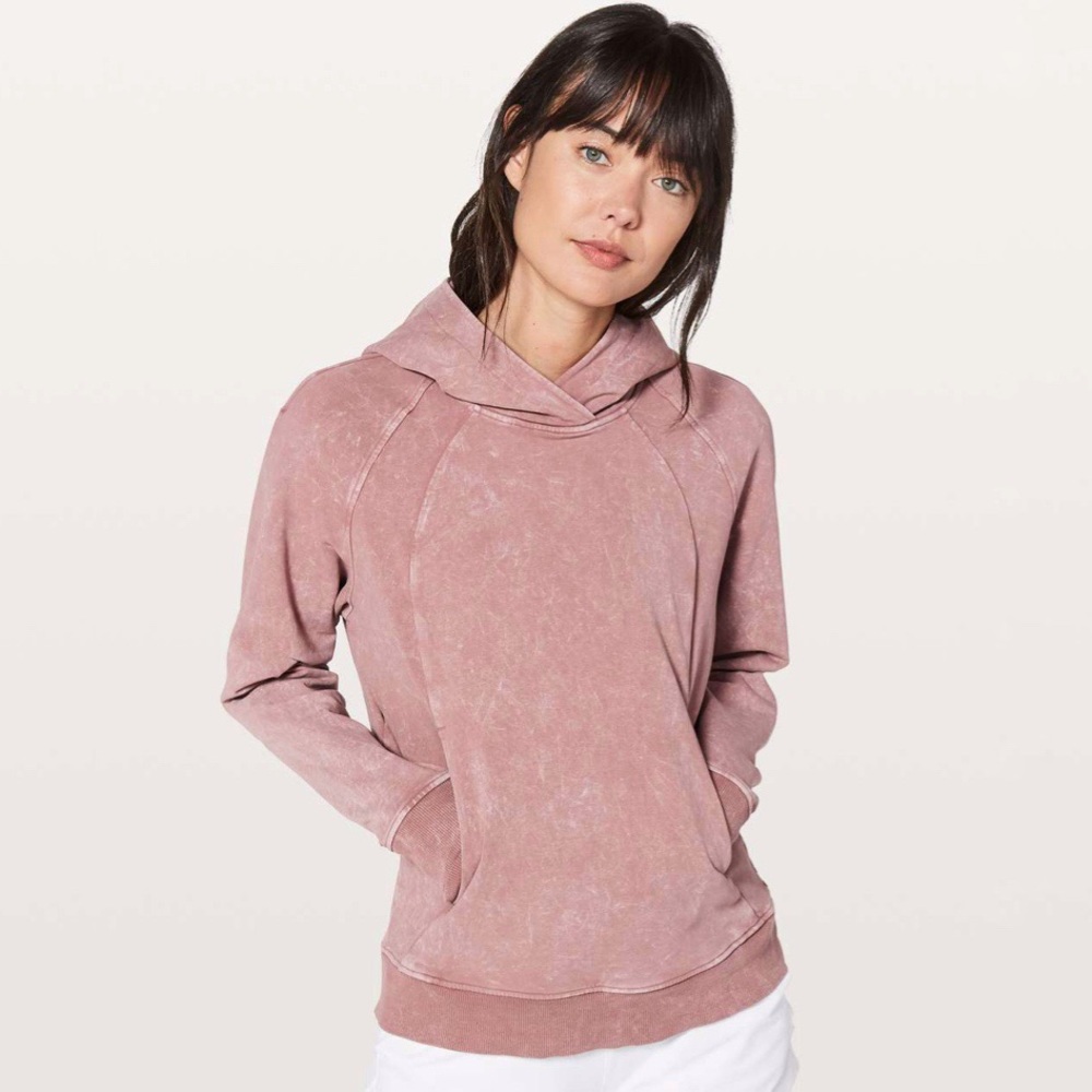 Lululemon |‎ Scuba Pullover in Washed Quicksand Size 2